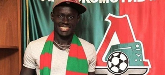 Niasse resmen Lokomotif Moskova'da