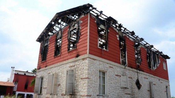 Hanımın çiftliği kundaklandı