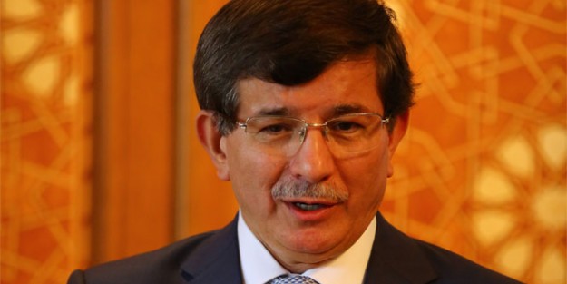 Davutoğlu "Varsa yoksa Recep Tayyip Erdoğan"