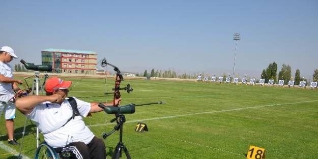 Hancı Final Atışı Yapacak