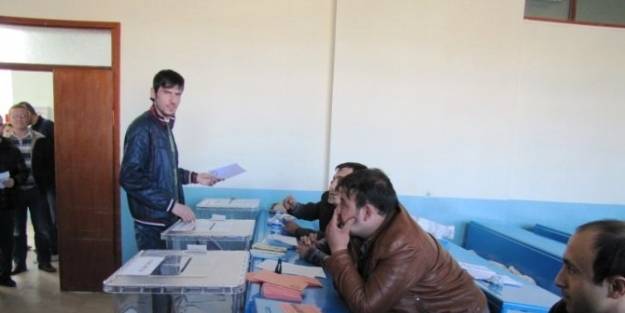 Hisarcık İlçe Merkezinde Seçmen Ve Sandık Sayıları Düştü