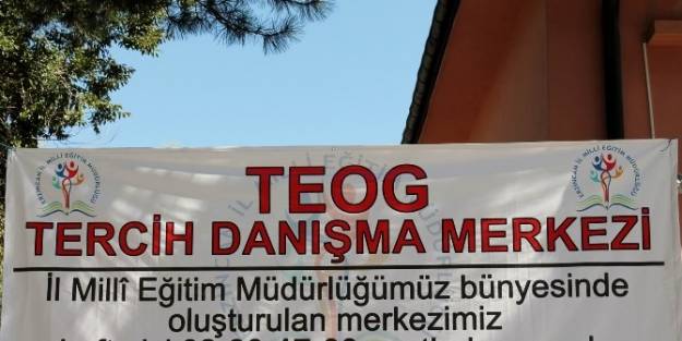 Teog Tercih Danışma Merkezi Öğrencilerin Hizmetinde