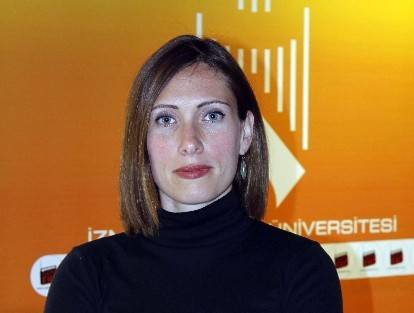 Tıp Dünyasına Artık İletişimciler Girecek