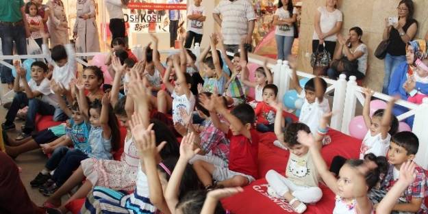 Forum Gaziantep’te Ağustos’ta Doğan Çocuklar İçin Doğum Günü Partisi