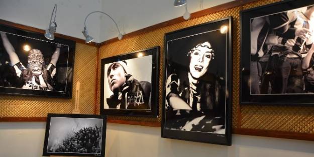 Beşiktaş Taraftarının Sevinci Fotoğraflara Yansıdı