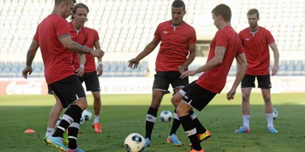 Beşiktaş'a Norveçli sağ bek