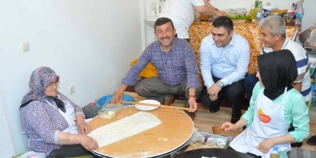 Darıca Da Yarenler Sahne Aldı