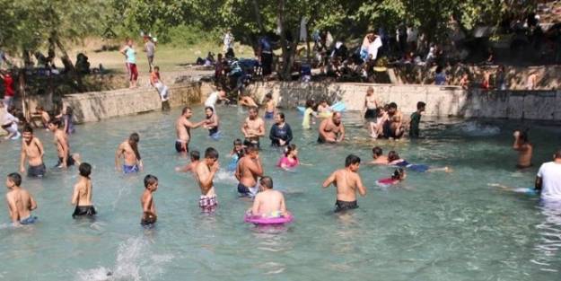 Vatandaşlar Hafta Sonu Piknik Alanlarını Doldurdu