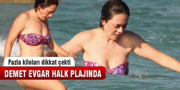 Demet Evgar halk plajında