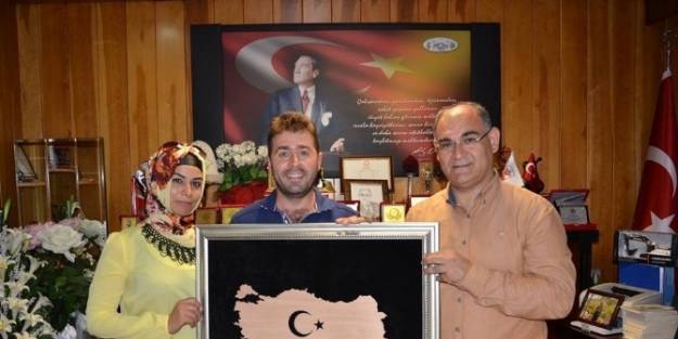 Ünlü Komedyen Başkan Çay'i Unutmadı