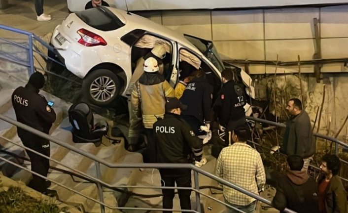 14 yaşındaki çocuk kullandığı otomobille kaza yaptı