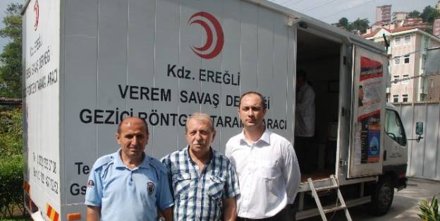 Cezaevindeki MahkÛmlara Verem Taraması