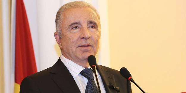 Ünal Aysal transfer iddialarına açıklık getirdi!