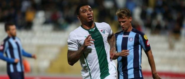 Colin Kazım gidiyor mu?