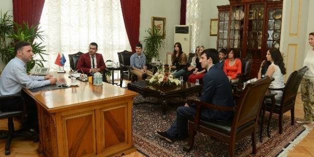 Türkiye İle Kosova’nın Dostluğuna Gençlerden Tam Destek