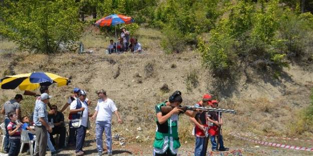 Tosya ‘da 1. Geleneksel Trap Ve Kurşun Atışları Yarışması Düzenlendi