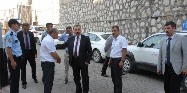 Yoğun Bakımdaki Polise Emniyet Müdüründen Ziyaret