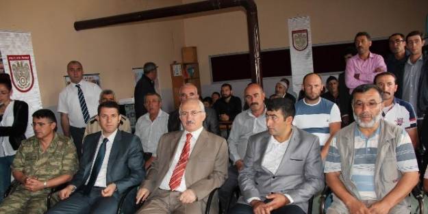 Vali Barut, Merkeze Bağlı Köyleri Ziyaret Etti