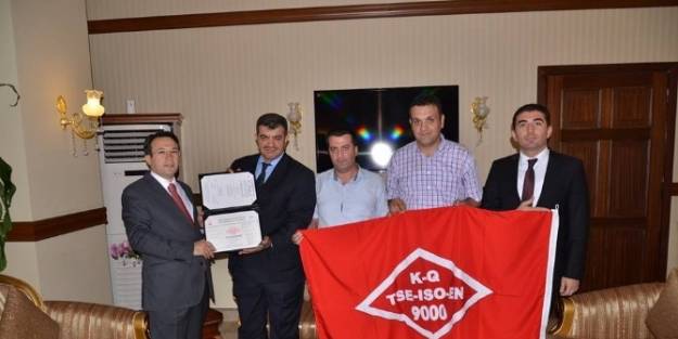 Erzincan Valiliği Kamu Hizmetlerinde Kalite Belgesi Aldı