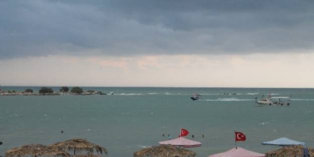 Yumurtalık'ta Hortum Paniği