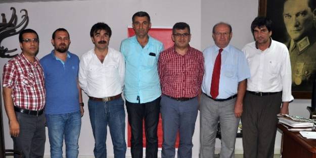 Hdp Hakkari Milletvekili Adil Zozani, Siyasette Ayrıştıcı Değil Birleştirici Dil İstedi