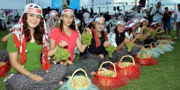 Tarsus Üzüm Ve Kültür Festivali Başladı