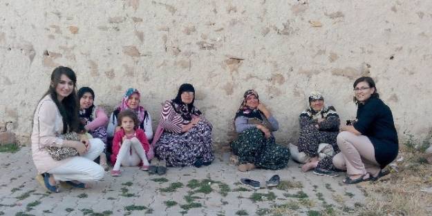 Aynur Koçuk Mercan, Erdoğan'a Destek İçin Köy Köy Dolaşıyor