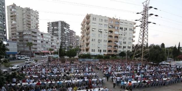 Askon Adana Şubesi Ramazan Boyunca 40 Bin Kişiye İftar Verdi