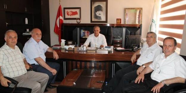 Besob Başkanı Fehmi Erdem Manyas Belediye Başkanı Tancan Barçin'i Ziyaret Etti