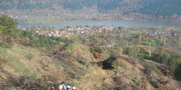 Gölcük’te Altın Arama Çalişmalarina Karşı Tepki