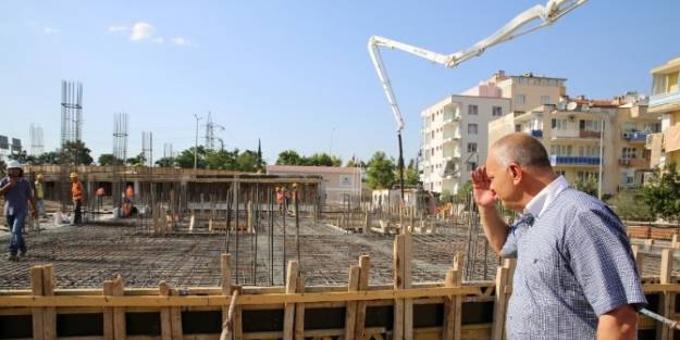 Oda Ve Dernekler Hizmet Binası Hızla İlerliyor