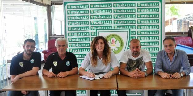 Manisa Büyükşehir Belediyespor’da 3 İmza