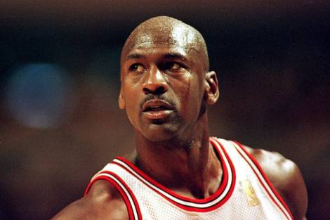 51 yaşındaki Michael Jordan'dan basketbol şov!