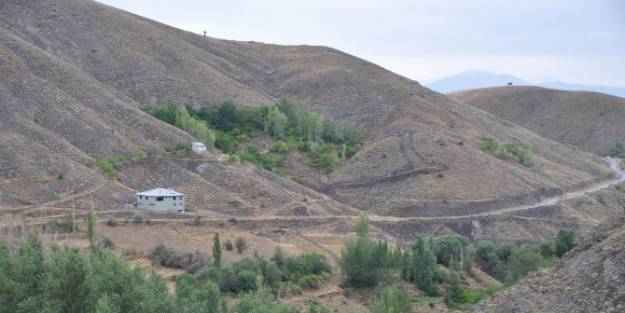 Suşehri’ne Yapılacak Sulama Barajı Hakkında Köylüler Bilgilendirildi