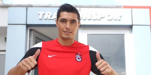 Trabzonspor’da Cardozo İlk İdmanina Çikti