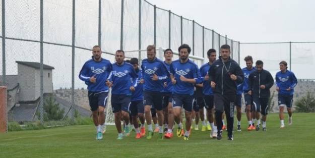 Demirspor Yeni Sezona Sıkı Hazırlanıyor