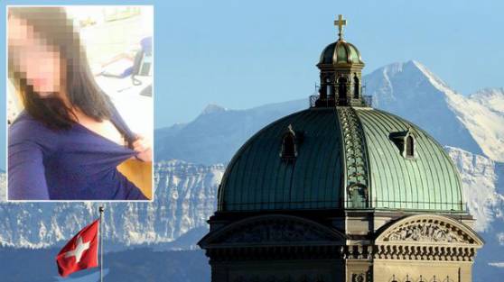 Çıplak selfie işinden etti