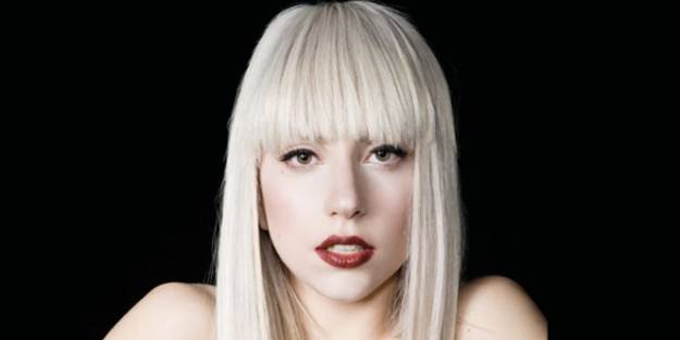 Lady Gaga 21 TIR'la geliyor!