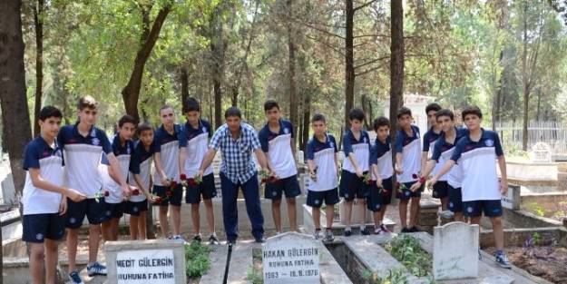 Efsane Sporcu Gülergin Mezarı Başında Anıldı