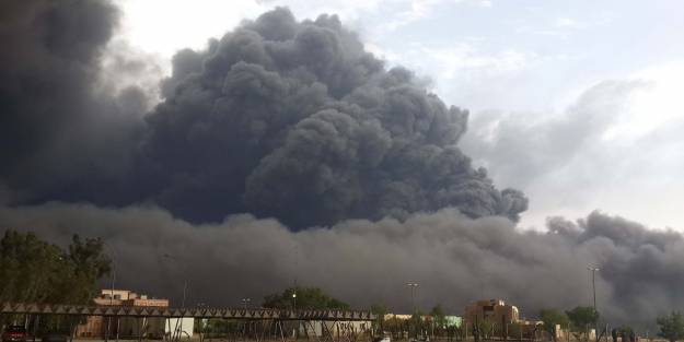 IŞİD mevzileri havadan bombalamaya başladı