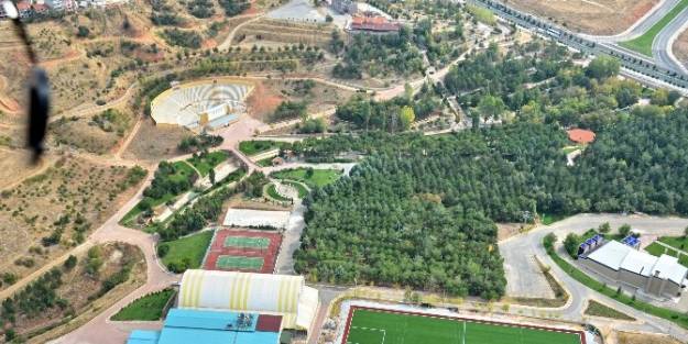Uşak Belediyesi Futbolda Profesyonel Lig İçin Harekete Geçti
