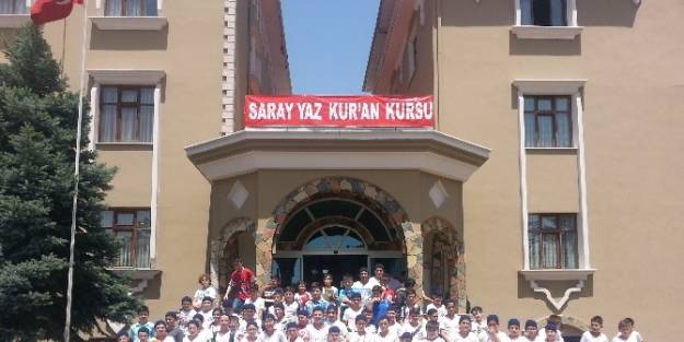 Saray Eğitim Kurumları Yaz Okulu Programı Tamamladı