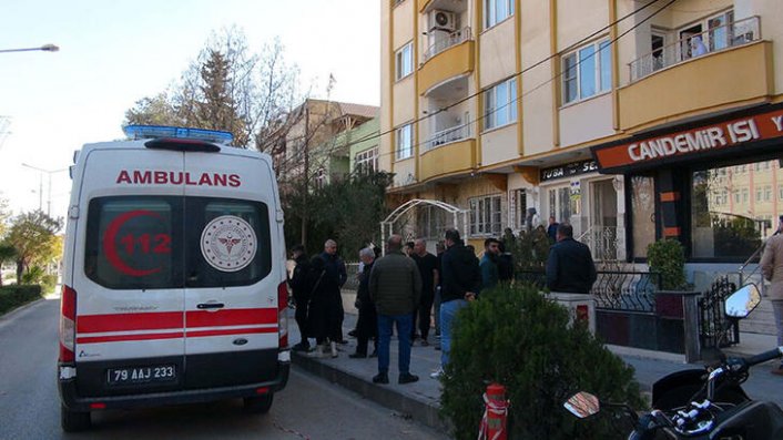 Kadına şiddet bitmiyor! Ayrılmak isteyen eşini sokakta tabancayla vurdu