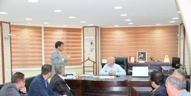 Büyükşehir Belediye Başkanı Sekmen Oltu’da