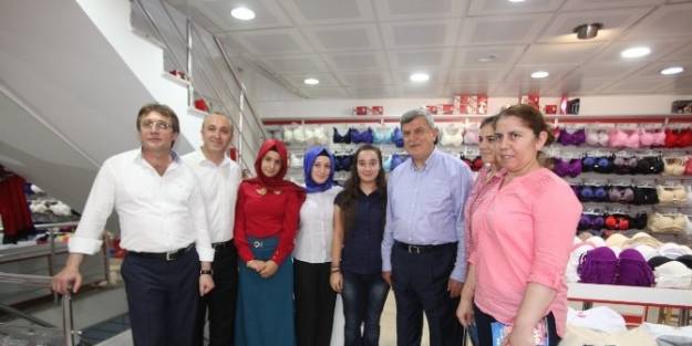 Başkanlardan Çayirova'da Esnaf Ziyareti