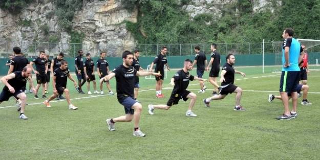 Kozlu Belediyespor Yeni Sezon Hazırlıklarını Sürdürüyor