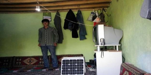 Karlıovalı Vatandaşlardan Elektrik Kesintilerine Tepki