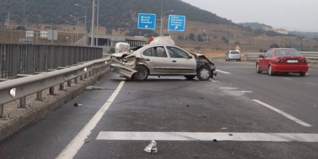 Bozüyük'te Trafik Kazası, 3 Yaralı