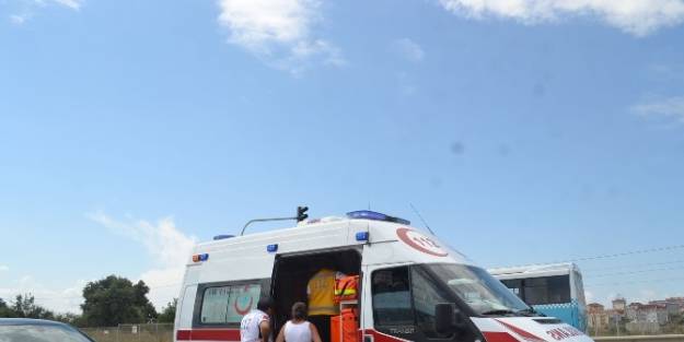 Tekirdağ'da Trafik Kazası: 3 Yaralı
