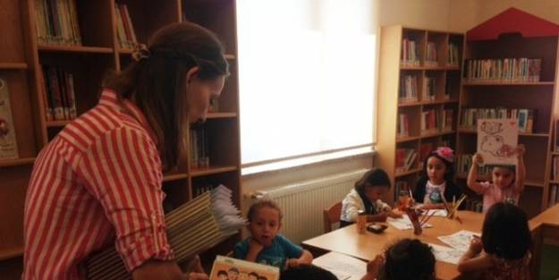 Nilüferli Çocuklar Kütüphanede Buluşuyor